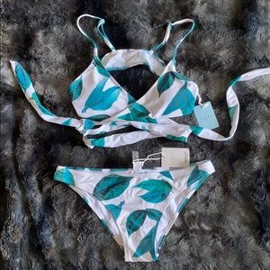 Cupshe Court and Spark Fresh Leaves bikini